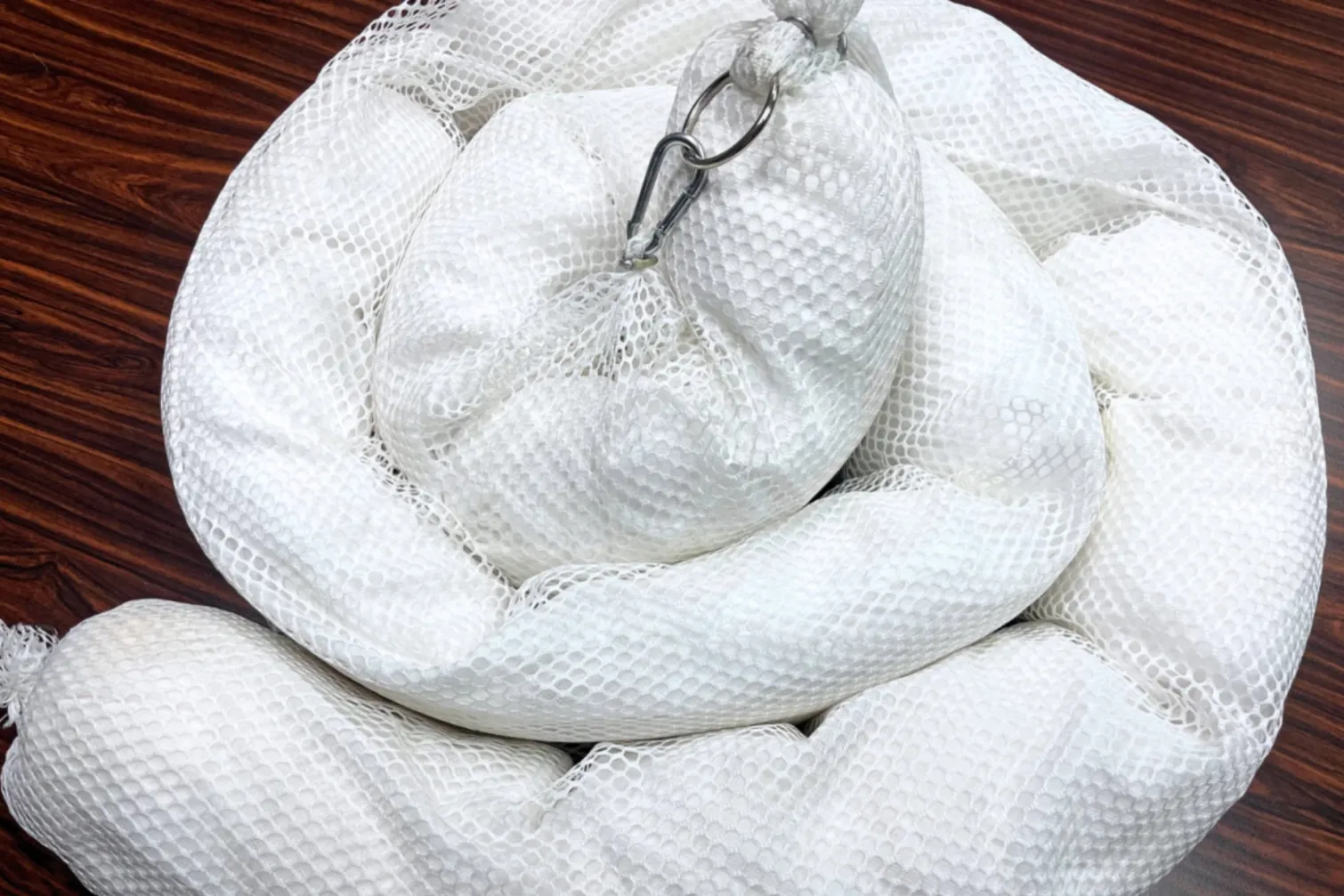 Oil-Based Absorbent Boom